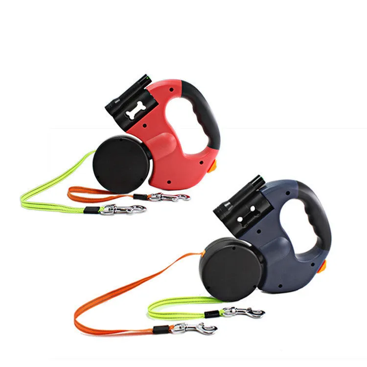 Dual Headed Pet Leashes with Flashlight Garbage Bag Box Automatic Retractable Dogs Traction Rope / Correas para mascotas de dos cabezales con linterna, caja para bolsas de basura, cuerda de tracción retráctil automática para perros