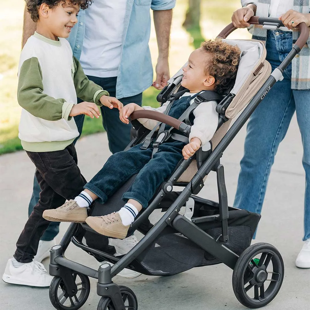 UPPAbaby CRUZ V2   Cloud T Travel System